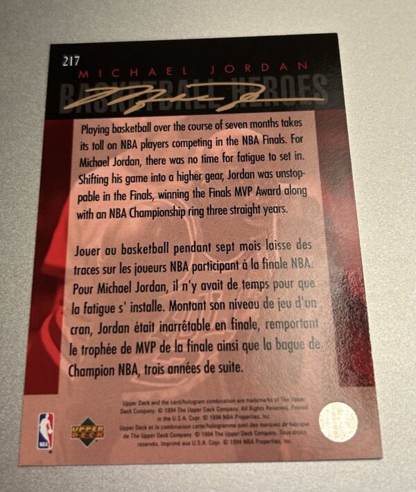 Michael Jordan 1994-95 Upper Deck Collector’s Choice Basketball Heroes *French* #217 - Image 2